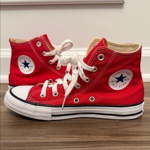 Converse All Star Red High Tops Lace Up Sneakers Shoes Youth US 2 Eur 33.5 NEW